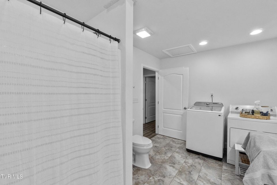 Photo #11: 730 Ottway Road