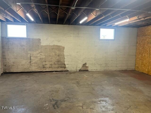 Photo #5: 422 Market Street