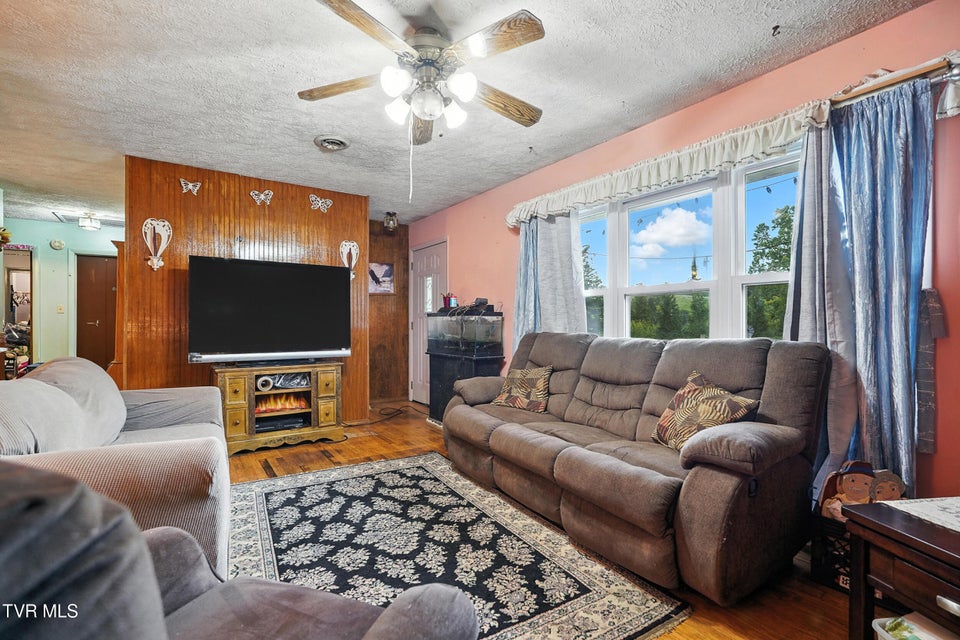 Photo #16: 106 Gentry Hamilton Road