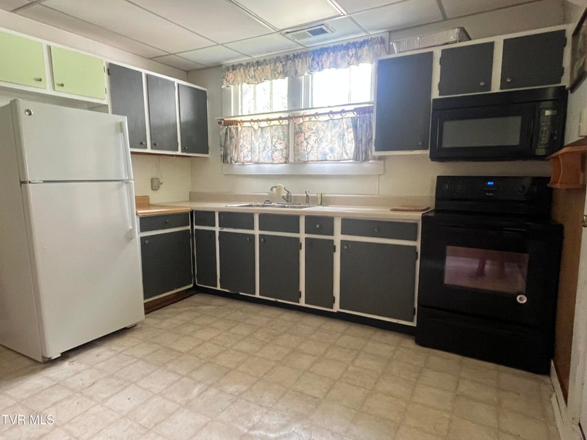 Photo #17: 367 Jackson Street