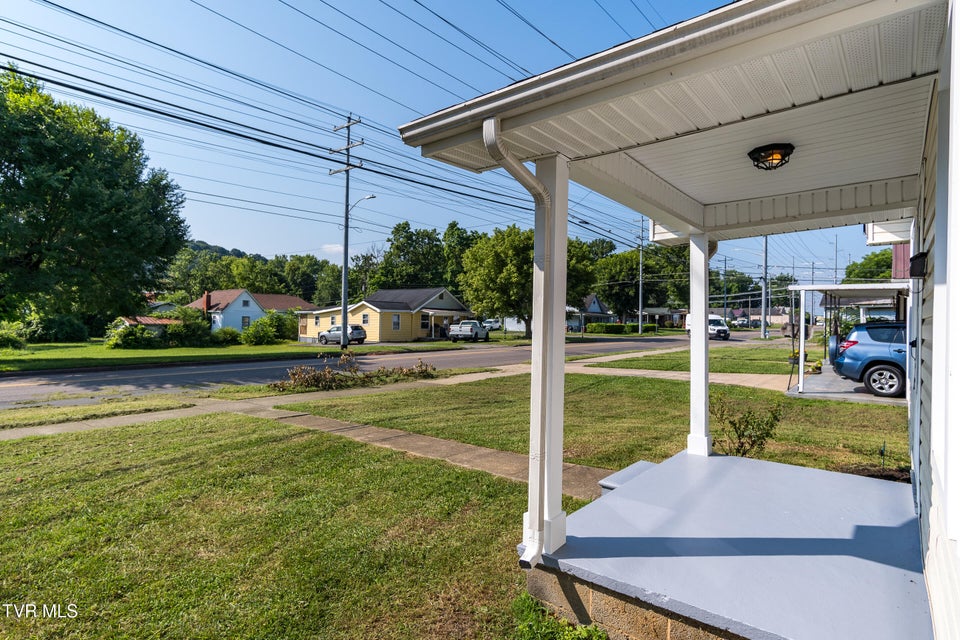 Photo #18: 1505 Fairview Avenue