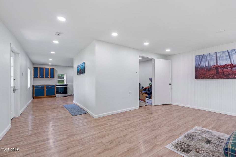 Photo #18: 21468 Mandalay Lane 