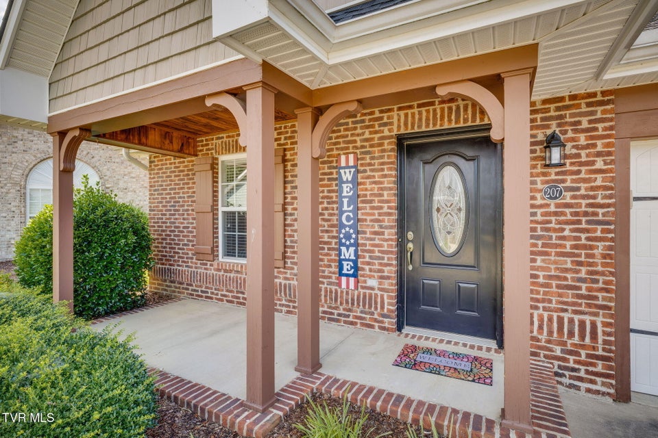 Photo #3: 207 Bridgewater Court