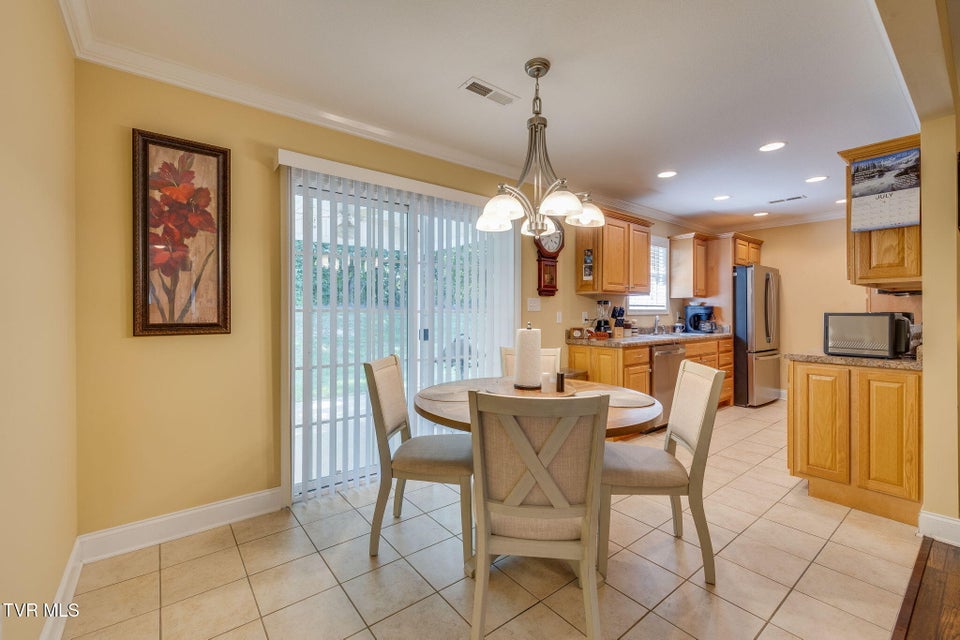 Photo #8: 207 Bridgewater Court