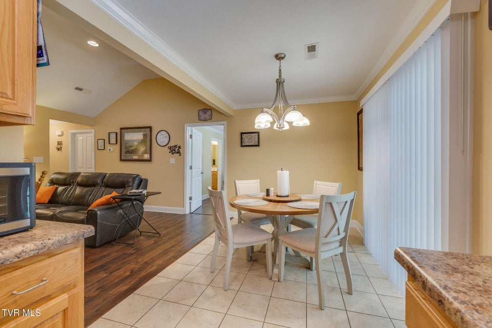 Photo #9: 207 Bridgewater Court