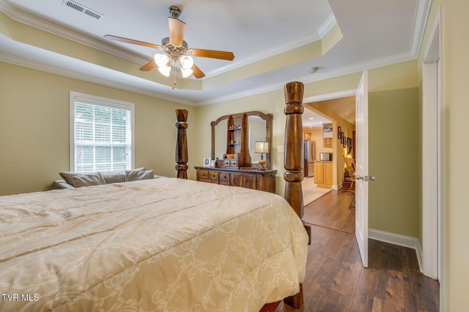 Photo #13: 207 Bridgewater Court