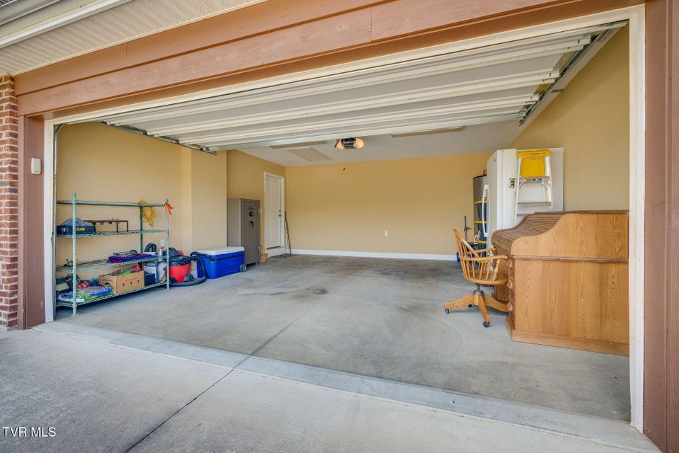 Photo #23: 207 Bridgewater Court
