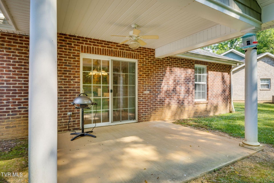 Photo #24: 207 Bridgewater Court