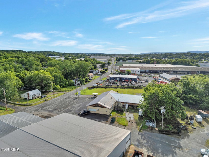 Photo #7: 200-206 Bohannon Avenue