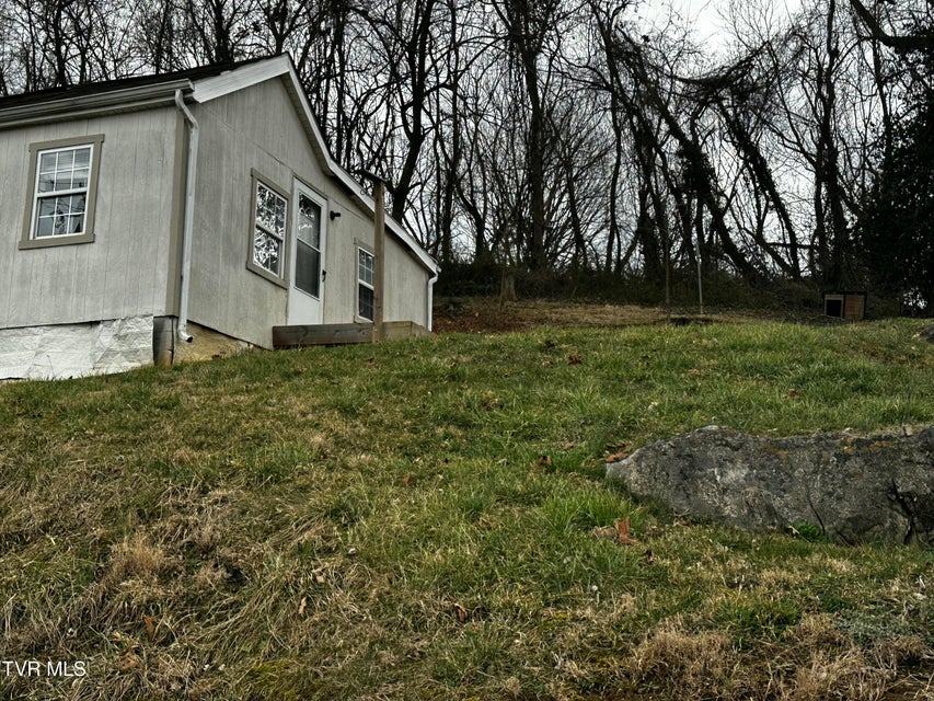 Photo #2: 346 Locust Street