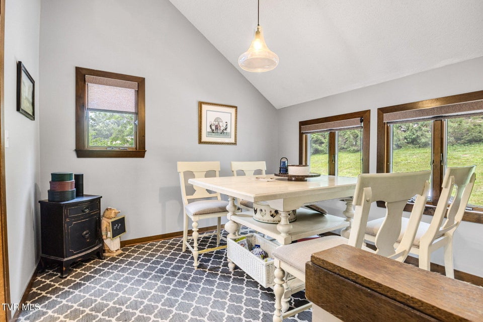 Photo #10: 214 Hampton Drive