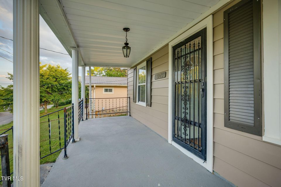 Photo #4: 1075 Oak Drive Circle
