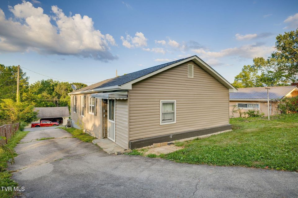 Photo #25: 1075 Oak Drive Circle