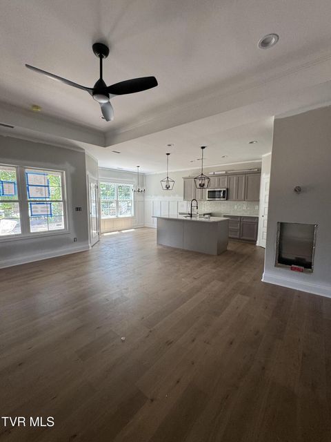 Photo #2: 758 Hunts Terrace Drive