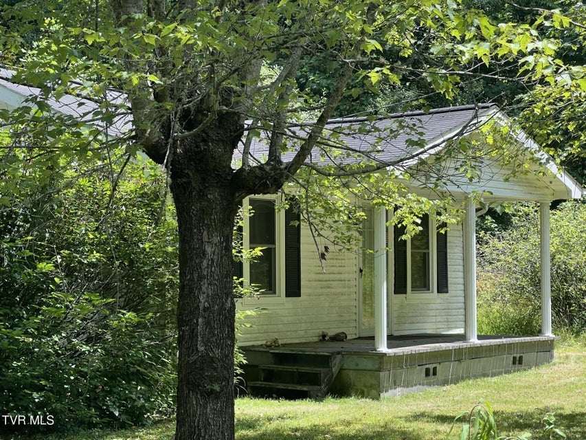 Photo #5: 13423 Grayson Road