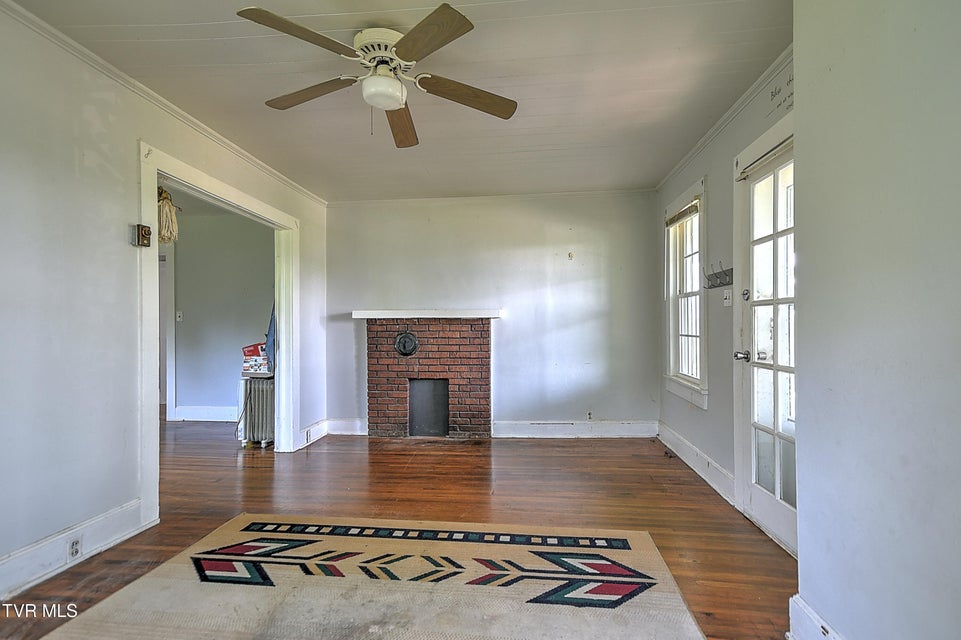 Photo #2: 1717 Lafayette Street