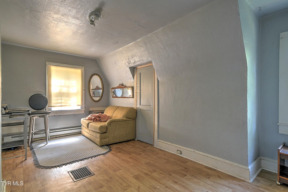 Photo #14: 1717 Lafayette Street