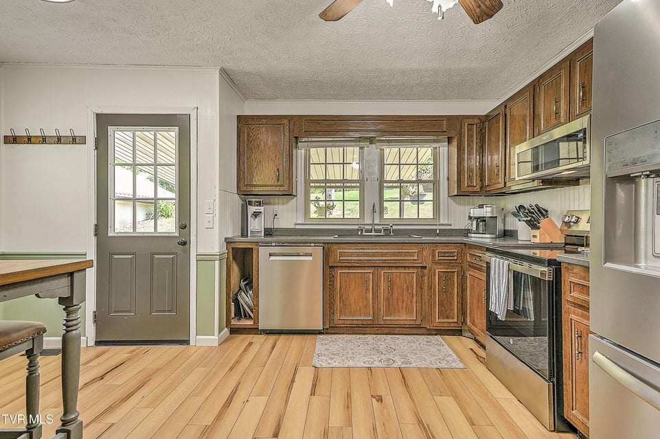 Photo #13: 1280 Manville Road