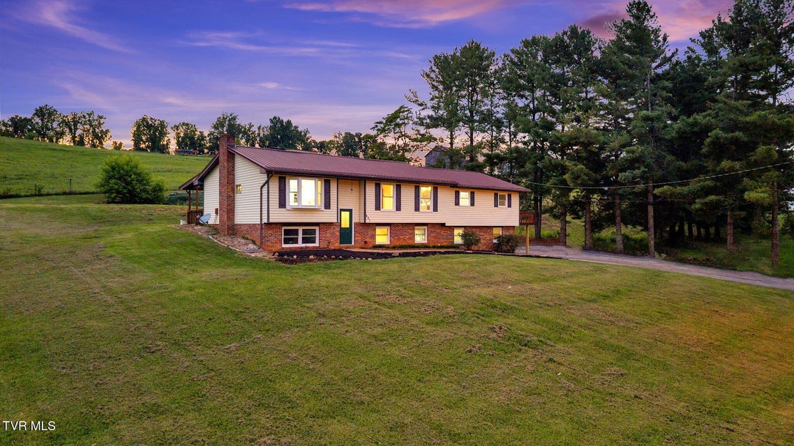 Photo #75: 431 Valley Drive