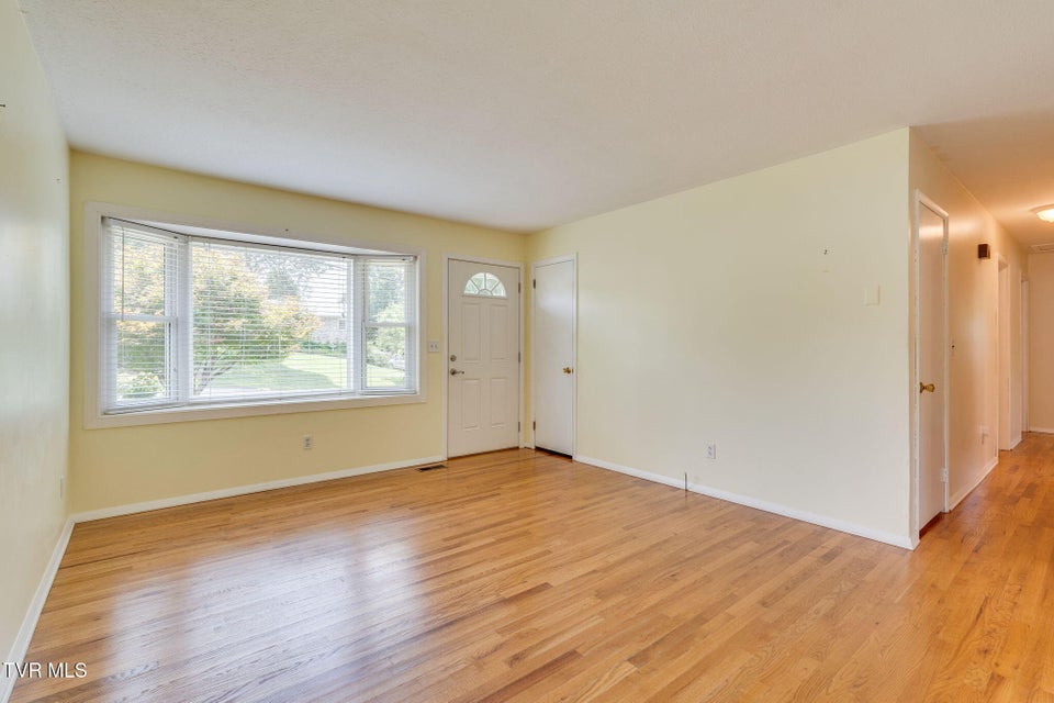 Photo #5: 210 Green Valley Drive
