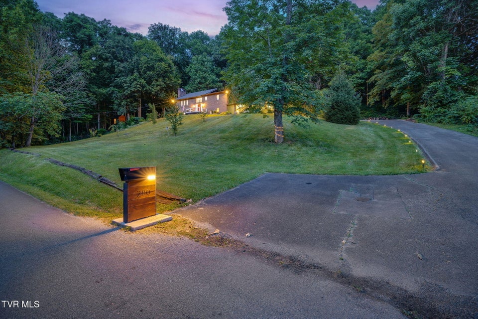 Photo #3: 280 Possum Hollow Road