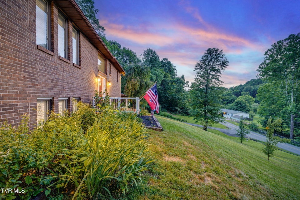 Photo #56: 280 Possum Hollow Road