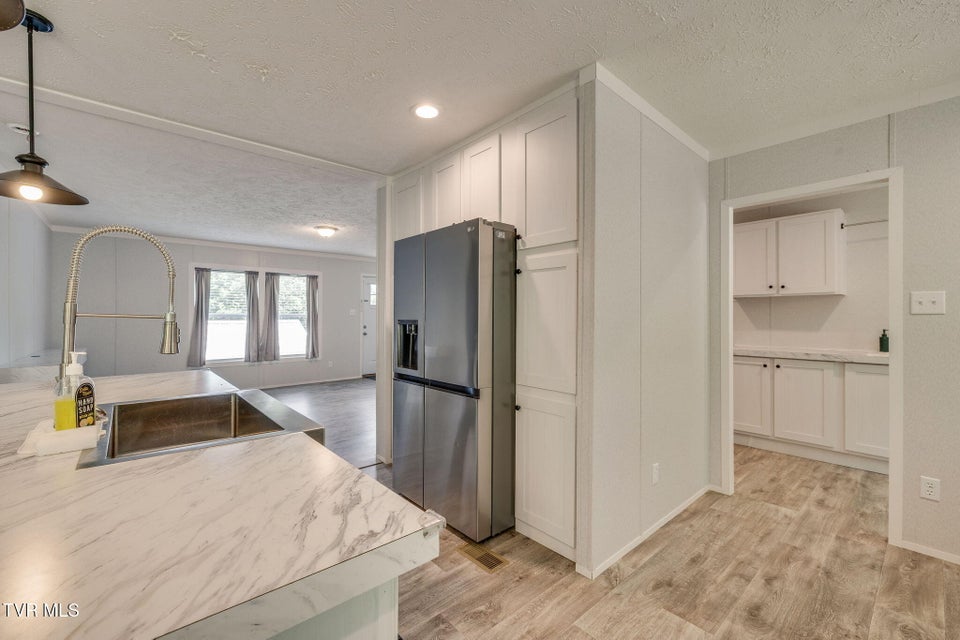 Photo #11: 1400 Stoneybrook Drive