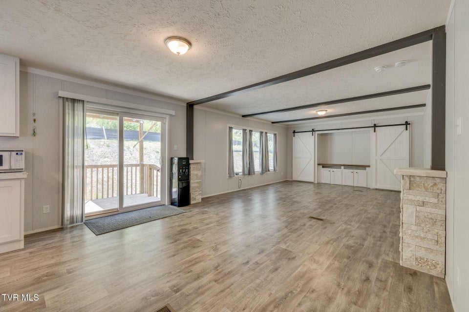 Photo #14: 1400 Stoneybrook Drive