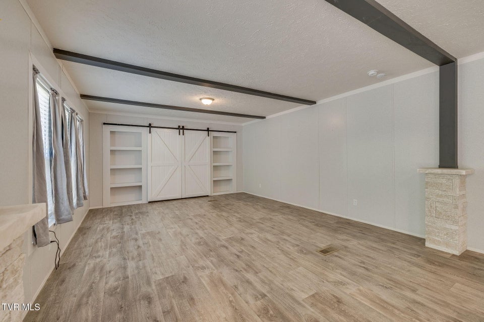 Photo #16: 1400 Stoneybrook Drive