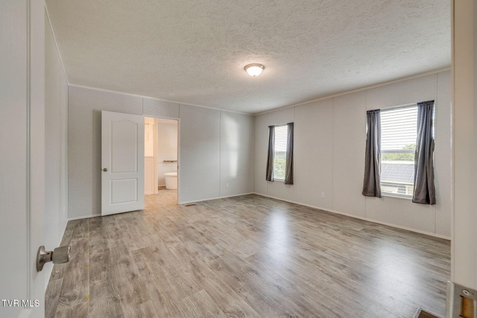 Photo #18: 1400 Stoneybrook Drive