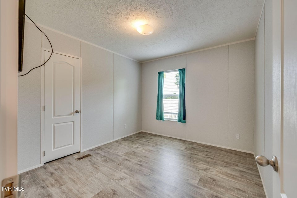 Photo #24: 1400 Stoneybrook Drive