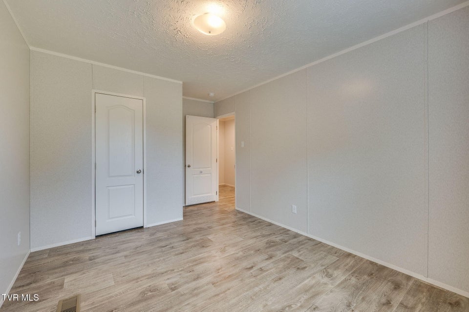 Photo #28: 1400 Stoneybrook Drive