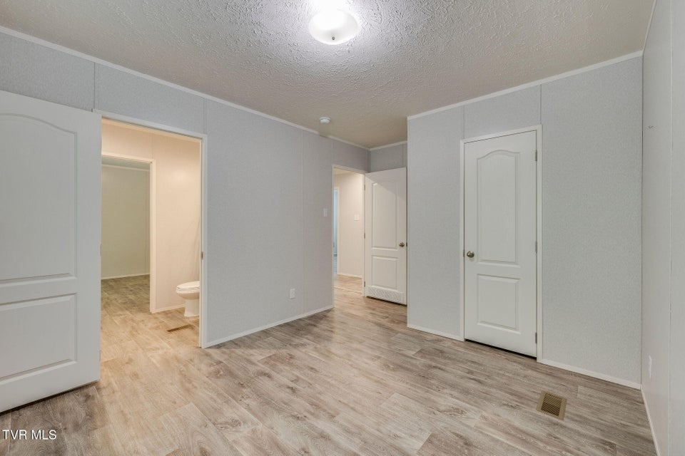 Photo #30: 1400 Stoneybrook Drive