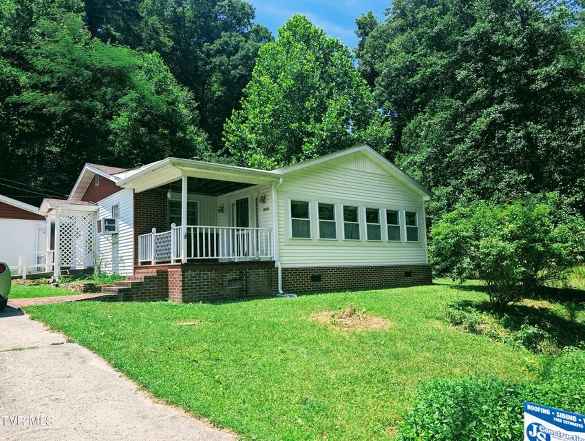 Photo #3: 10632 Sandlick Road
