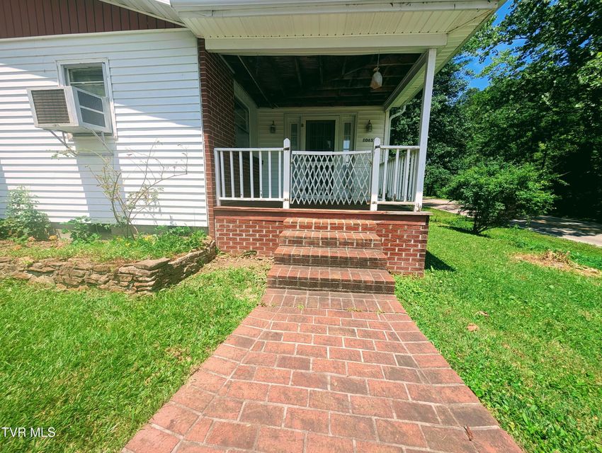 Photo #4: 10632 Sandlick Road