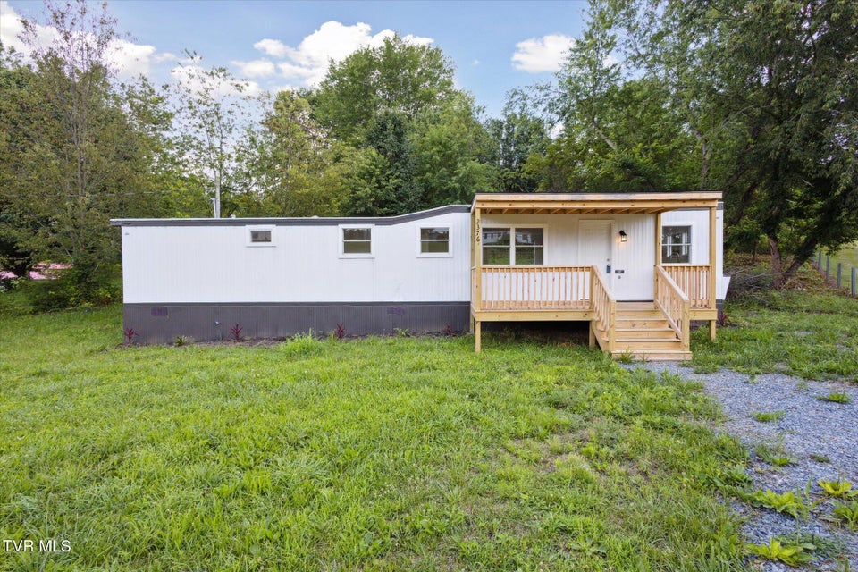 Photo #2: 2376 Hwy 81