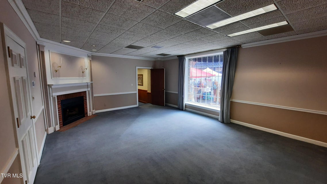 Photo #9: 201 Main Avenue