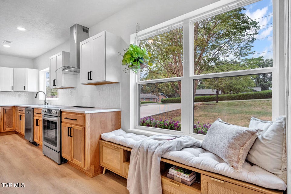 Photo #9: 4170 Skyland Drive