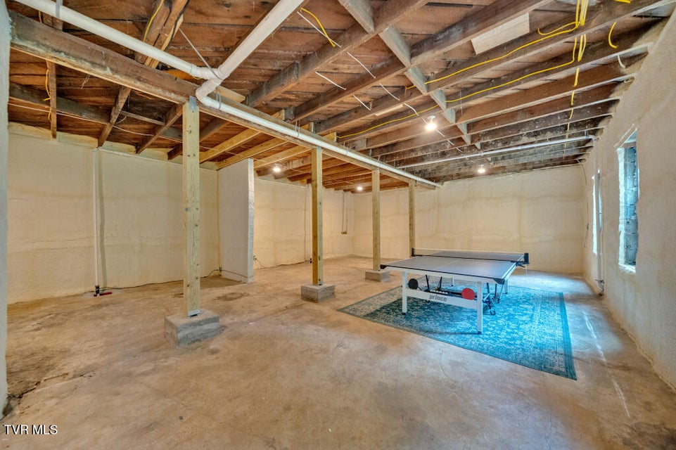 Photo #32: 4170 Skyland Drive