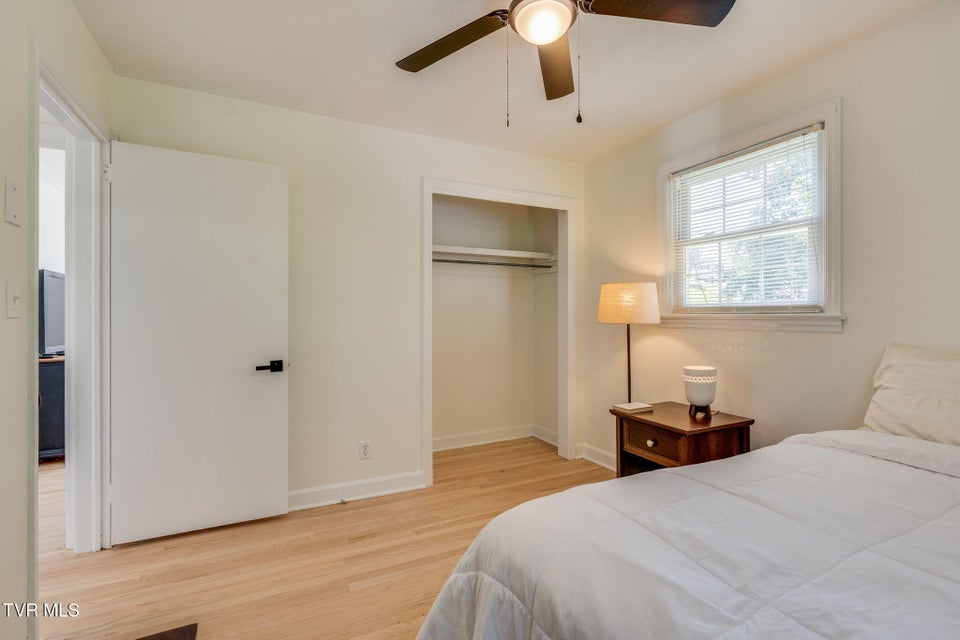 Photo #12: 3300 Ketron Drive