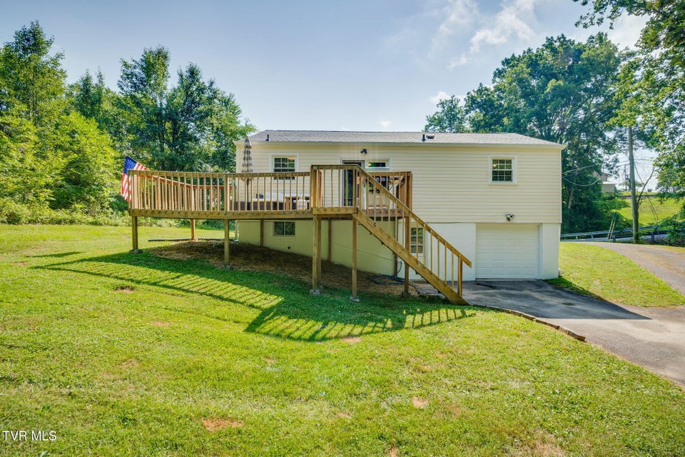 Photo #23: 3300 Ketron Drive