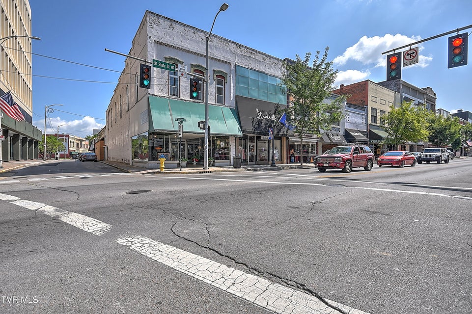 Photo #2: 531 State Street