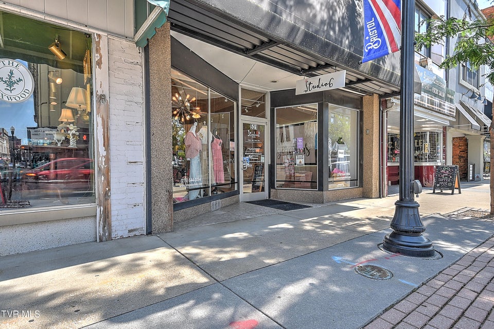 Photo #8: 531 State Street