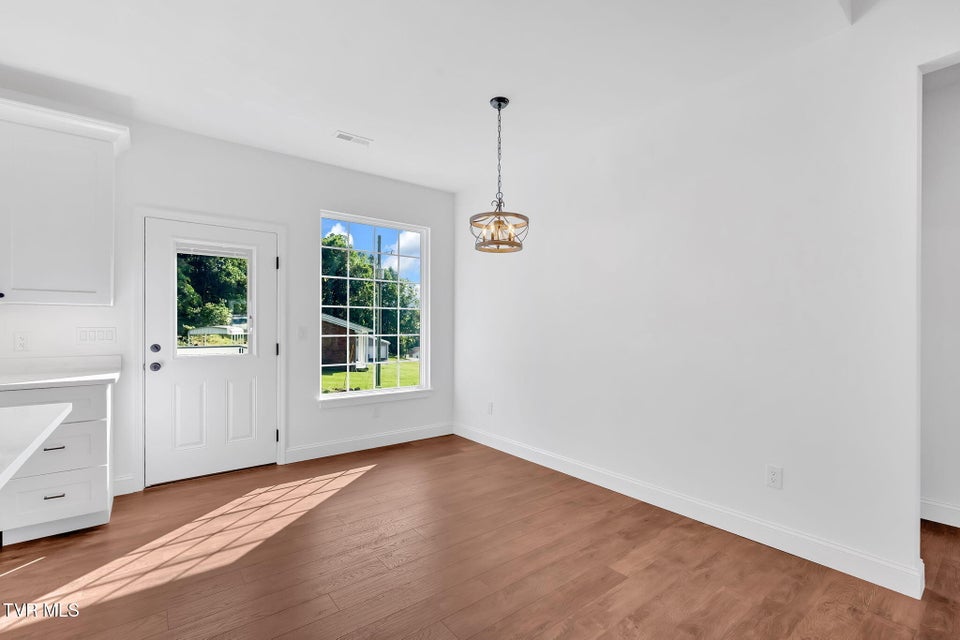 Photo #13: 638 Kincaid Street