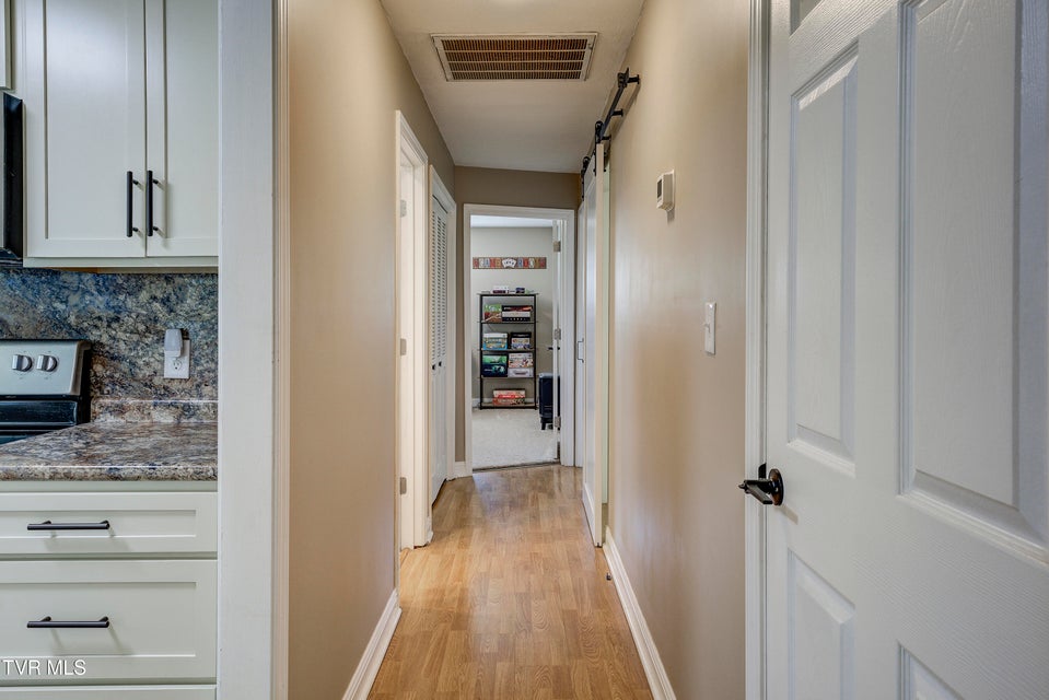 Photo #9: 5853 Seneca Road