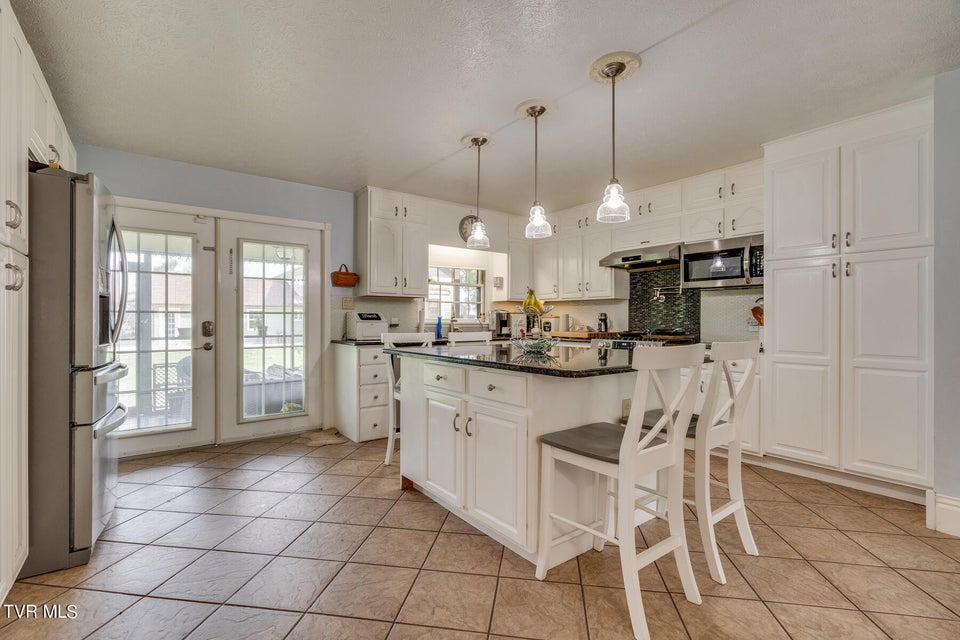 Photo #11: 721 Sherbrooke Circle