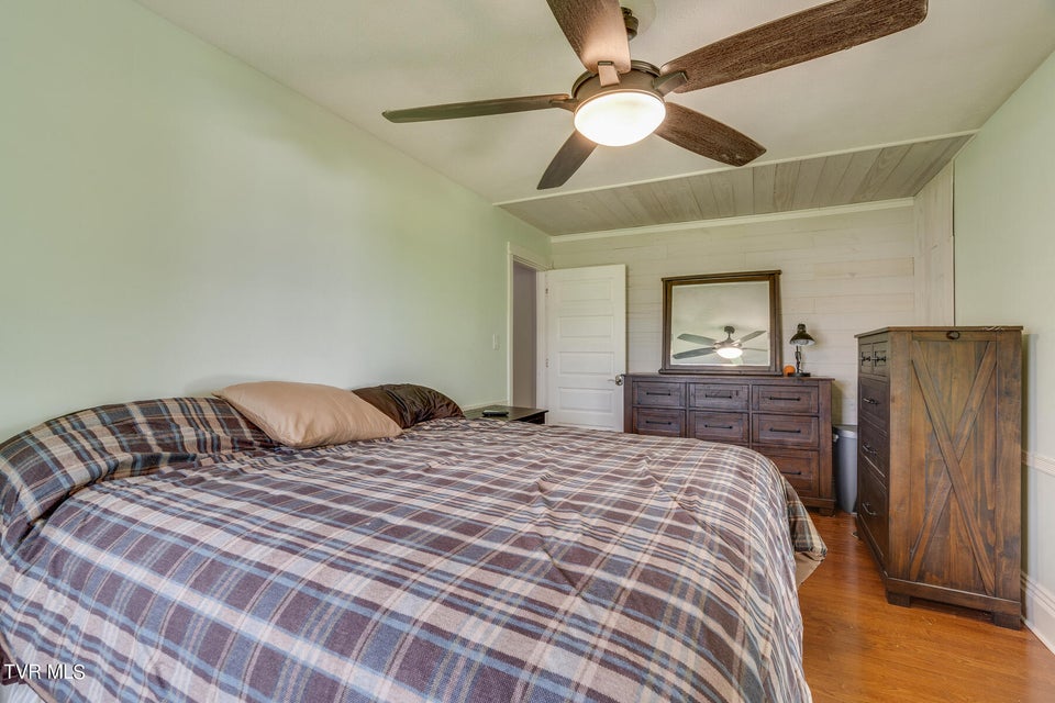 Photo #16: 721 Sherbrooke Circle