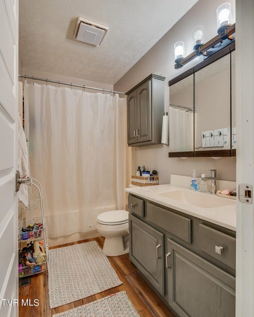 Photo #17: 721 Sherbrooke Circle