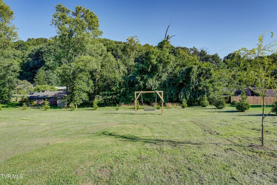 Photo #37: 5853 Seneca Road