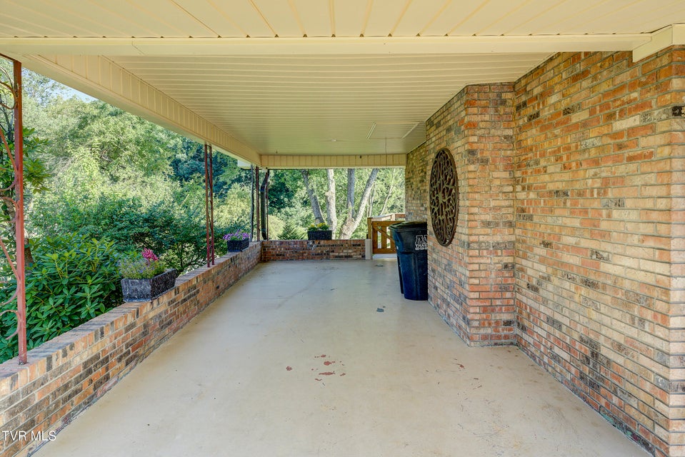 Photo #44: 5853 Seneca Road